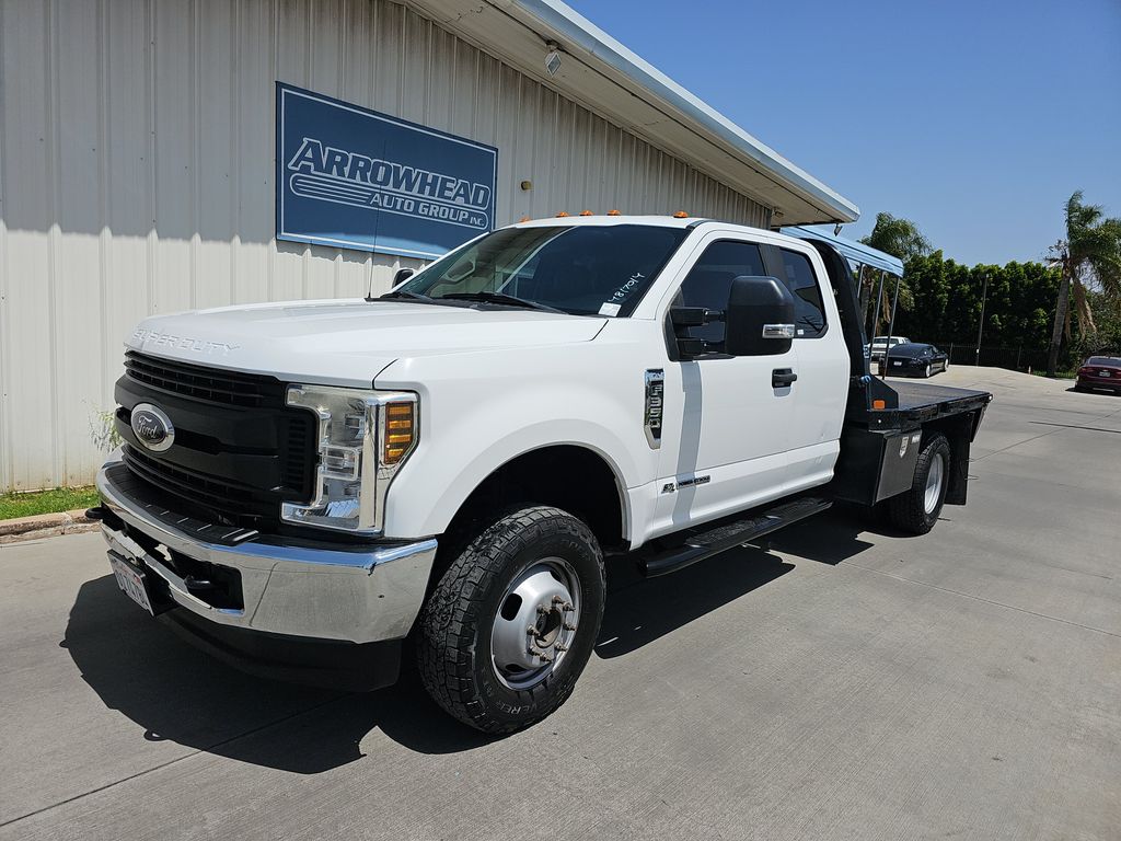 2018 Ford F-350 XL photo