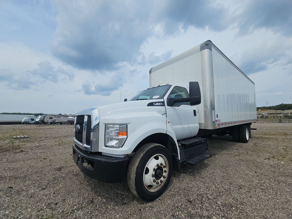 2021 Ford F-650 photo
