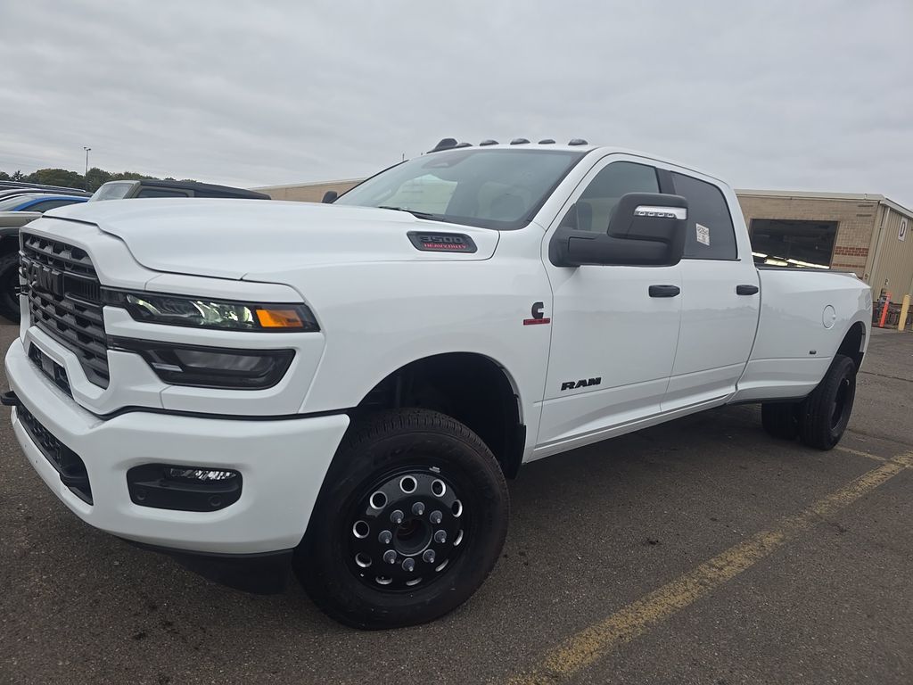 2025 Ram 3500 BIG Horn photo