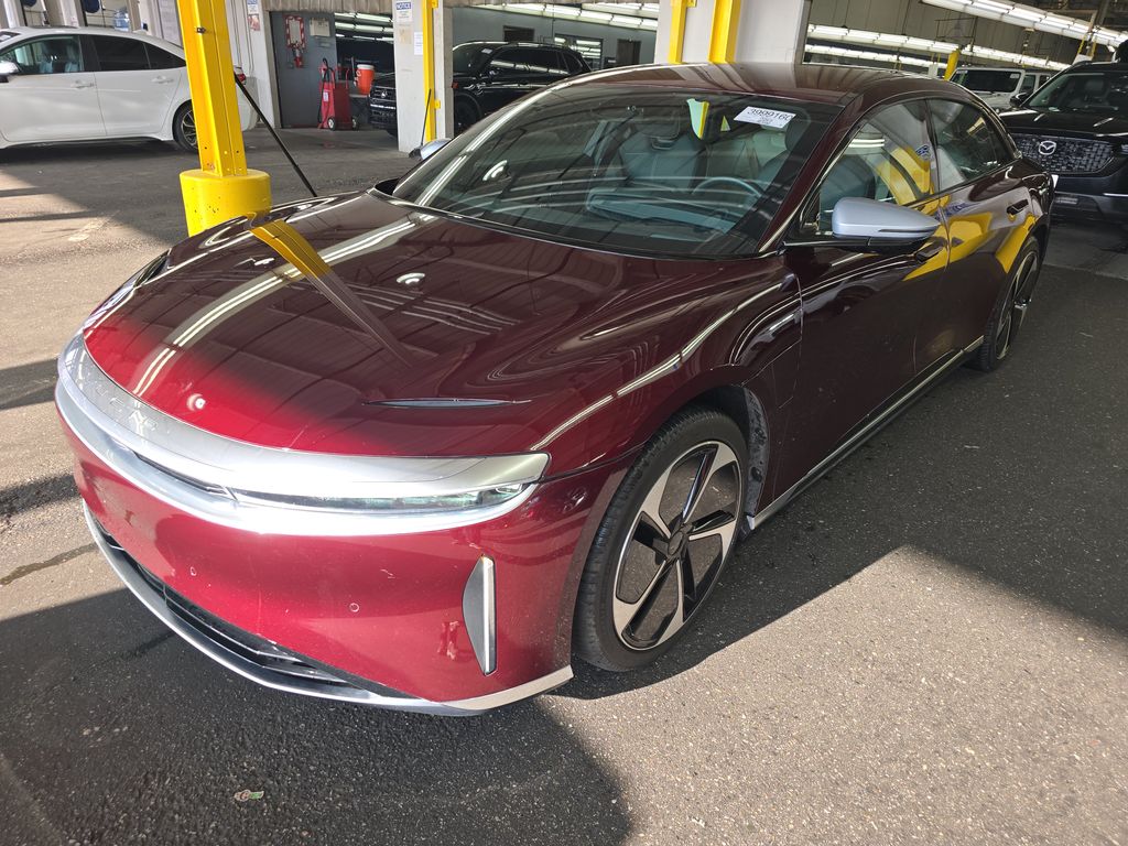 2025 Lucid AIR Grand Tour photo