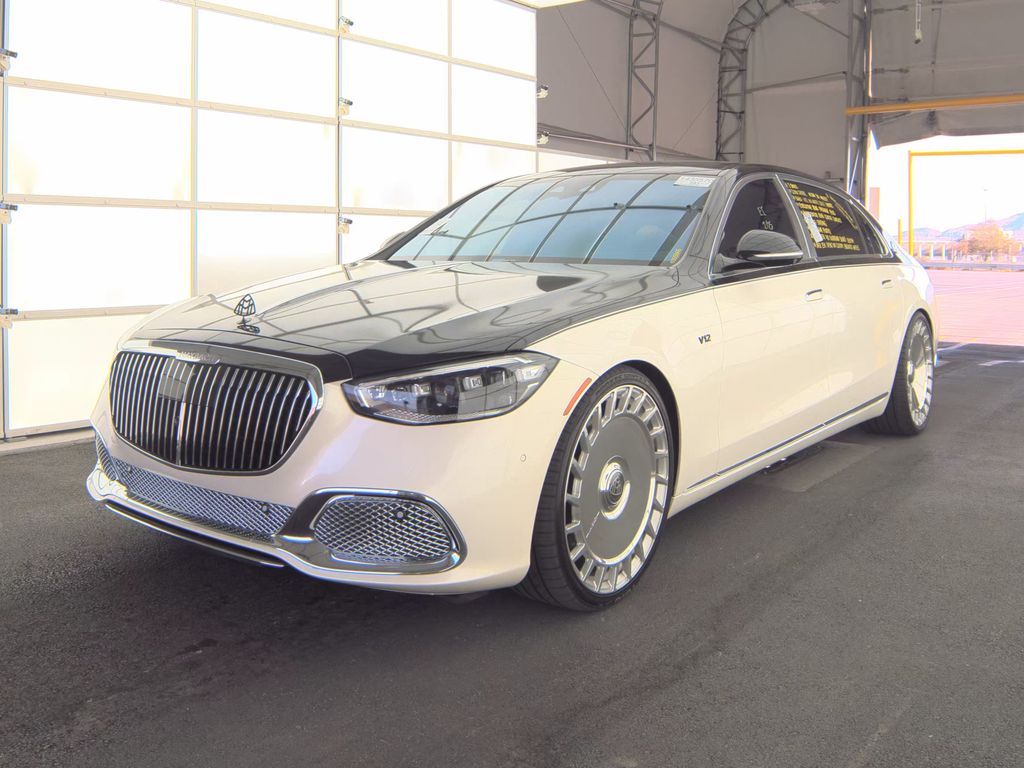 2023 Mercedes-Benz Mercedes Maybc S680 photo