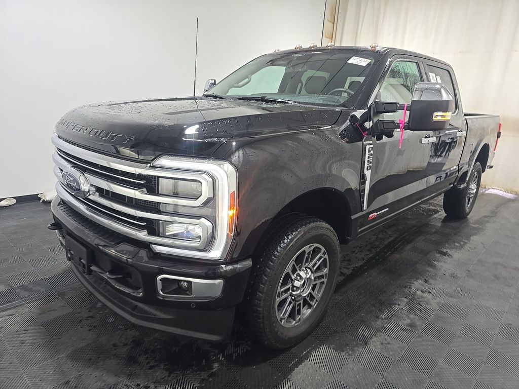 2025 Ford F-250 Platinum photo