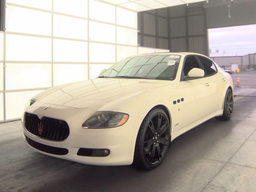 2012 Maserati Quat S photo