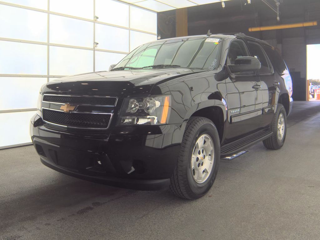 2012 Chevrolet Tahoe LS photo