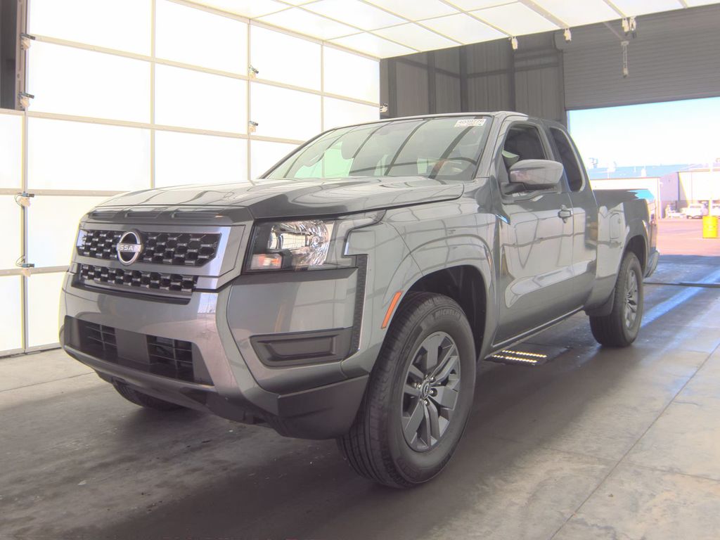 2025 Nissan Frontier SV photo