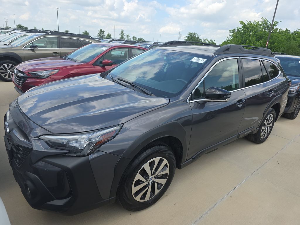 2025 Subaru Outback Premium photo