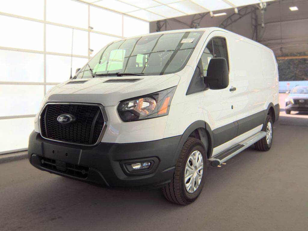 2025 Ford T250 Cargo photo