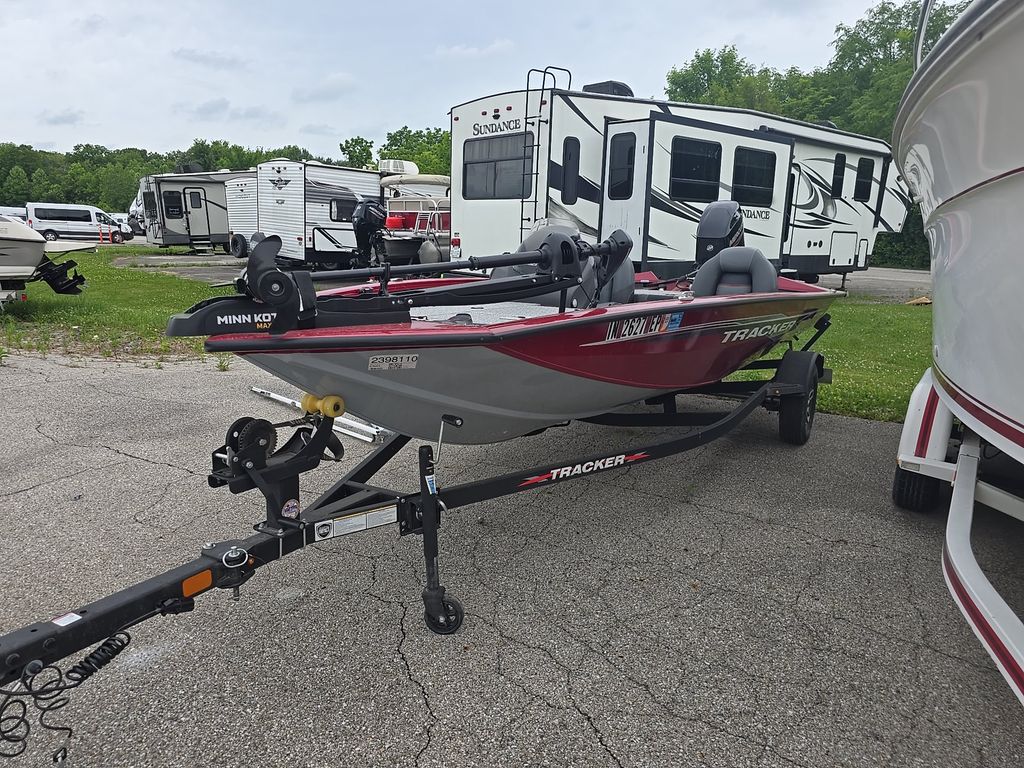 2024 Tracker PRO175TXW TE photo