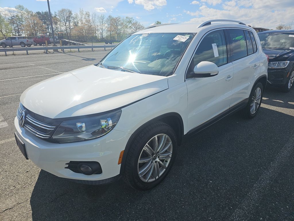 2014 Volkswagen Tiguan SE photo