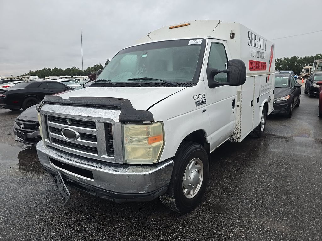 2015 Ford E-350 COM CUT photo