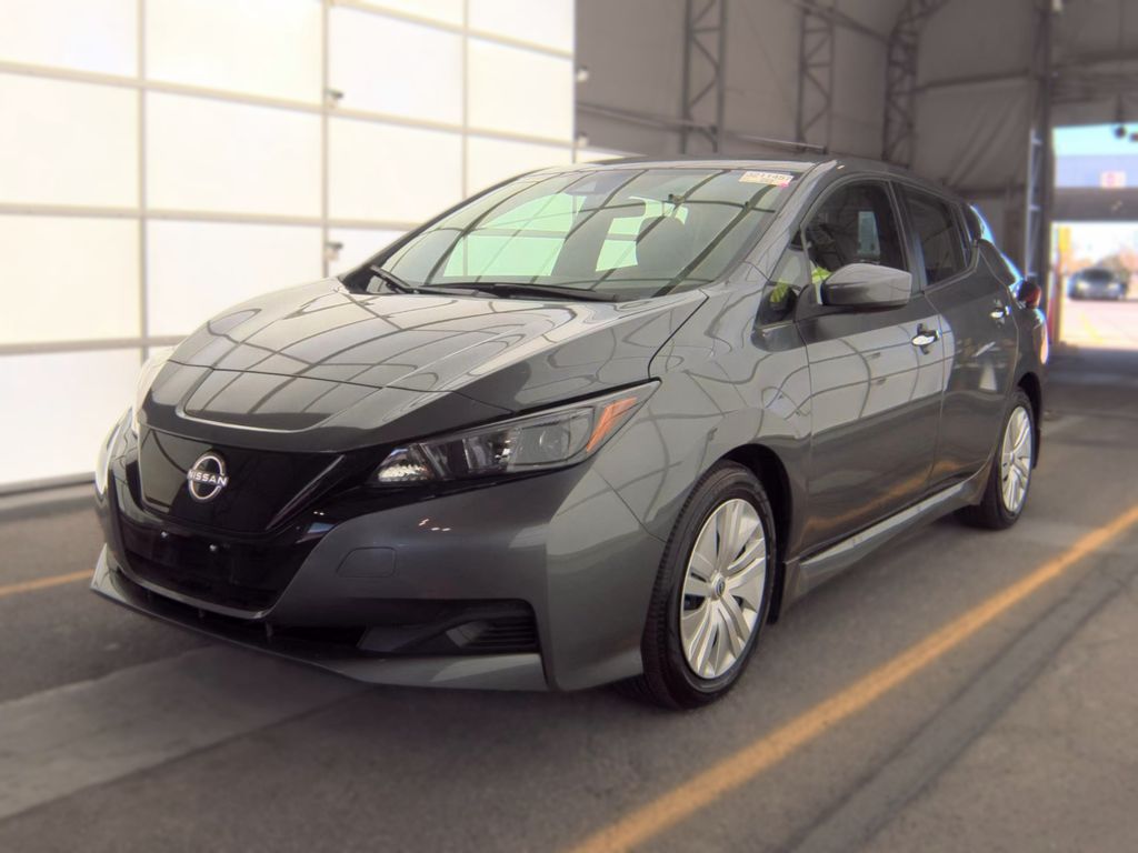 2025 Nissan Leaf Elec S photo