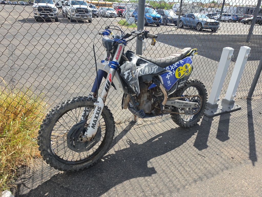 2021 Husqvarna FC450 photo