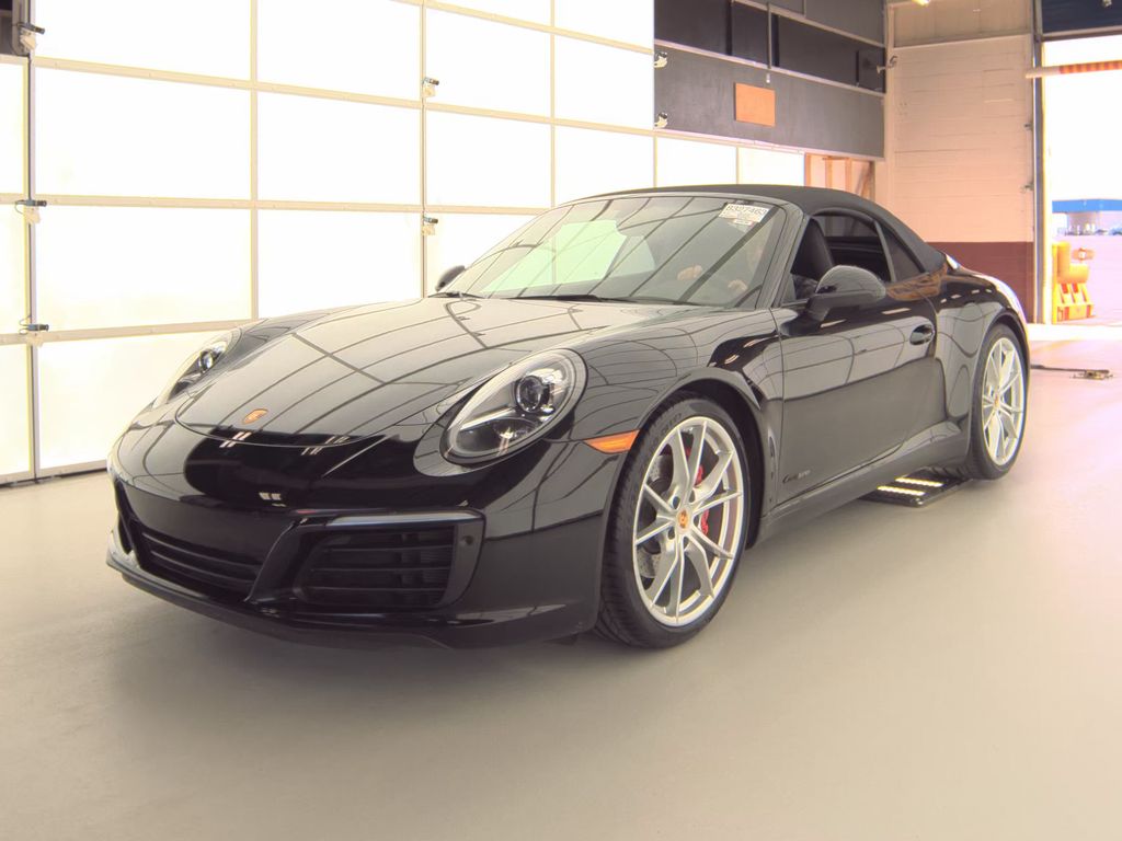 2017 Porsche 911 Carrera photo