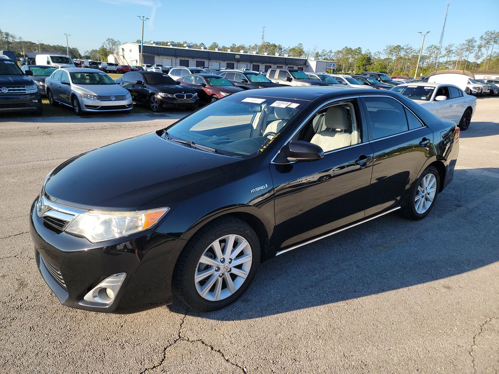2012 Toyota Camry XLE photo