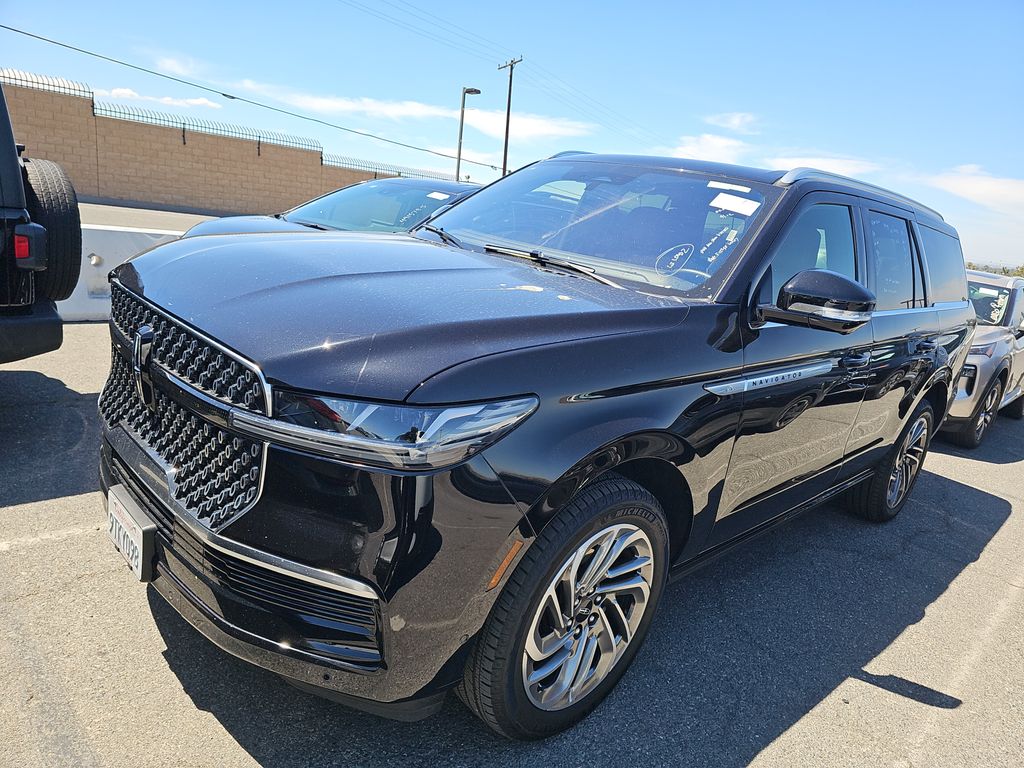 2025 Lincoln Navigator Reserve photo