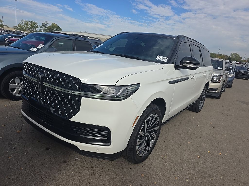 2025 Lincoln Navigator Black Labl photo