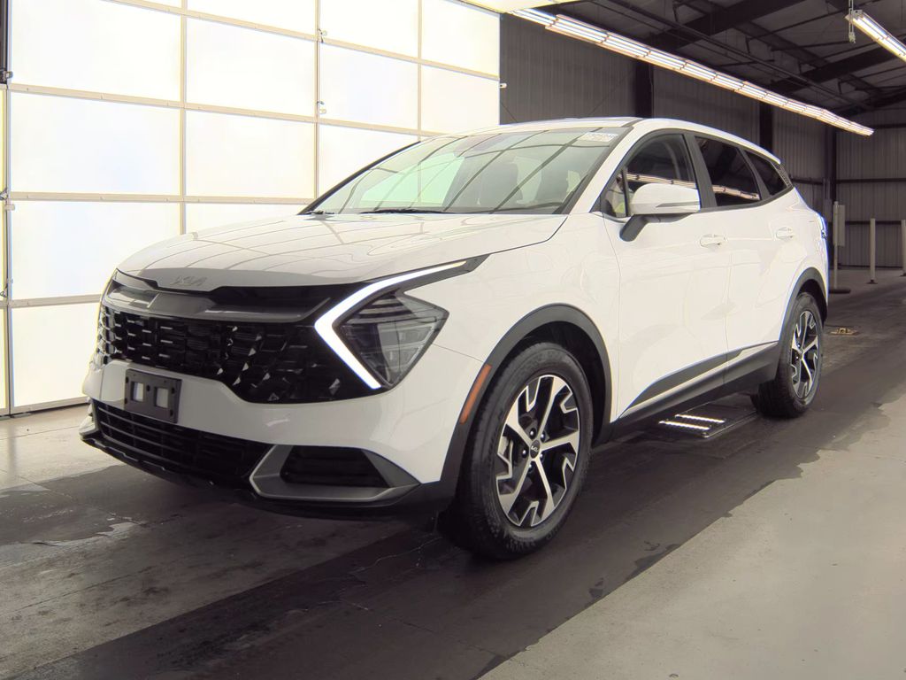2025 Kia Sportage EX photo