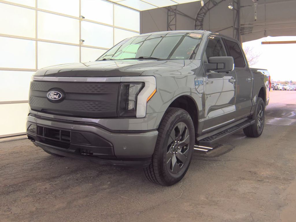 2025 Ford F-150 Flash photo