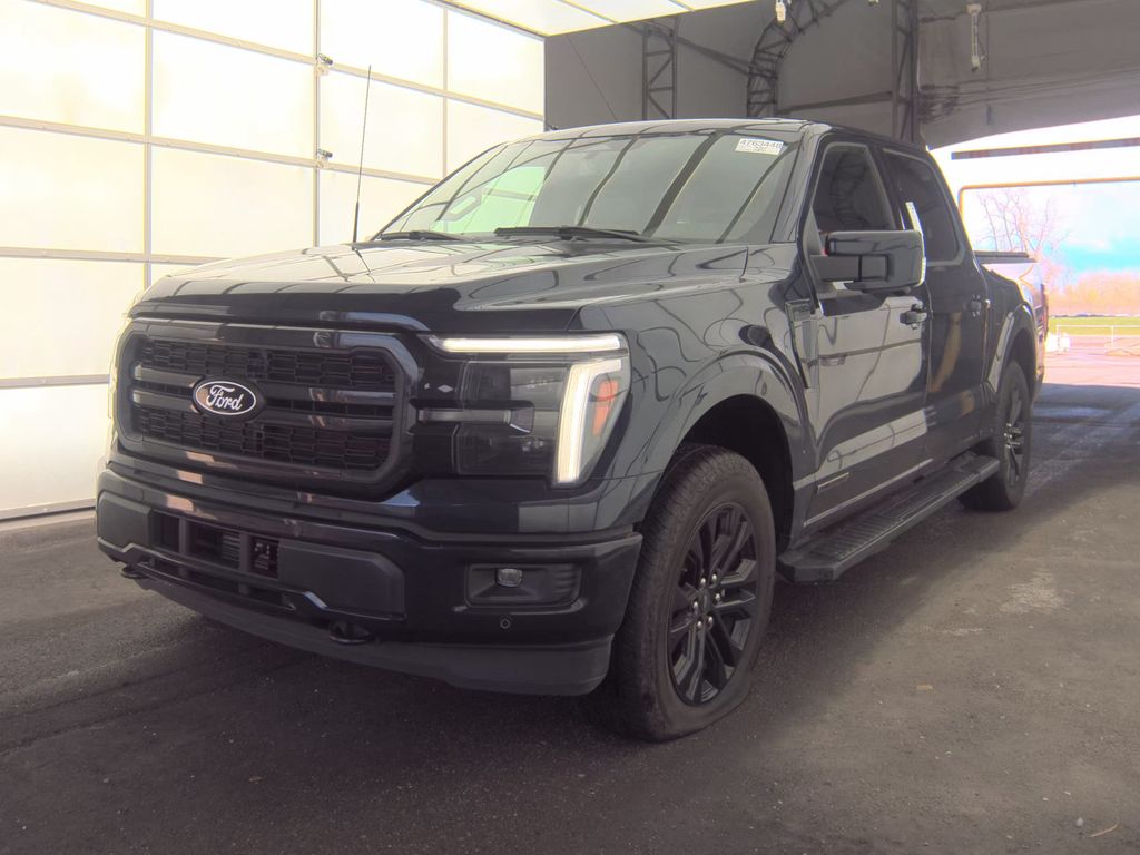 2025 Ford F-150 Lariat photo