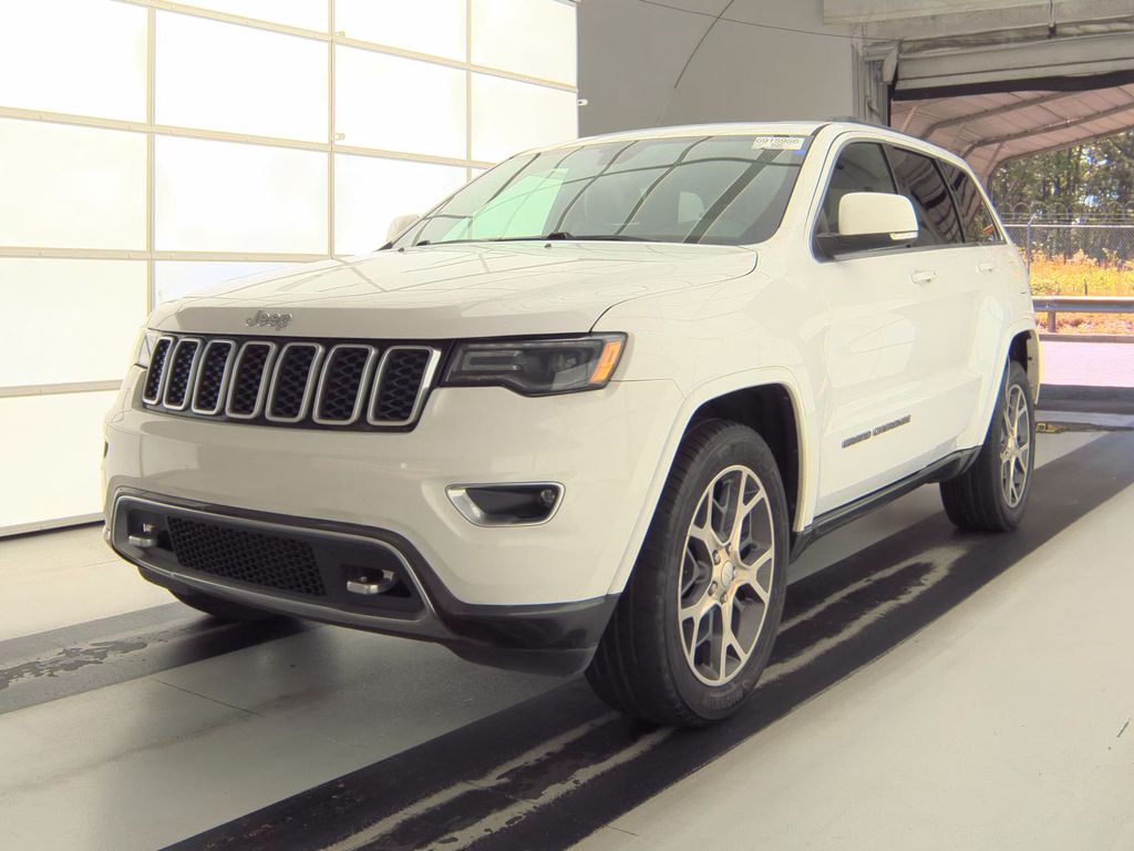 2018 Jeep Grand Cherokee Sterling photo