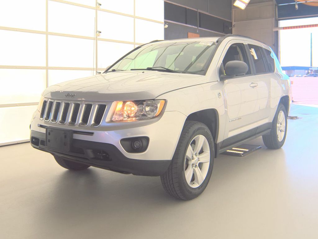 2011 Jeep Compass photo