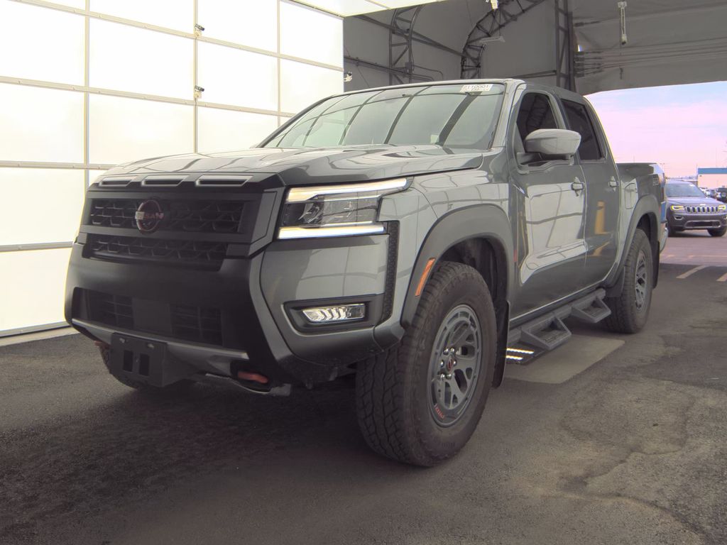 2025 Nissan Frontier PRO-4X photo