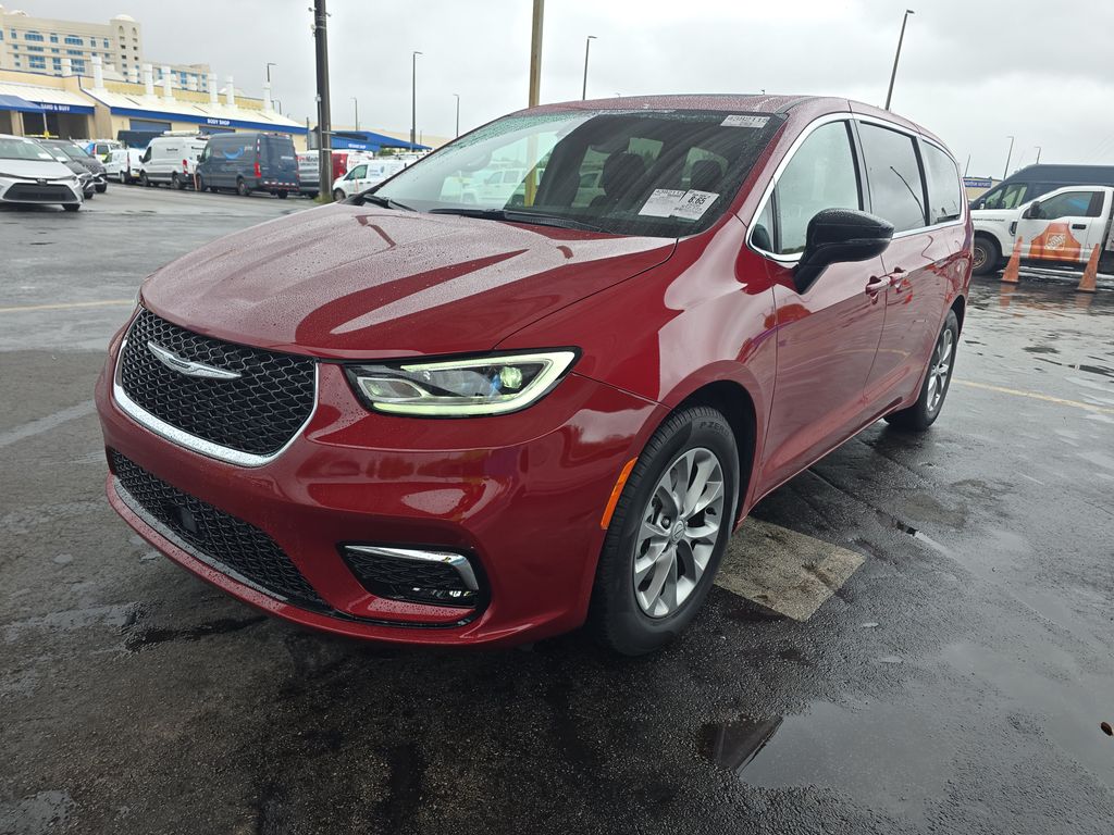 2026 Chrysler Pacifica Limited photo