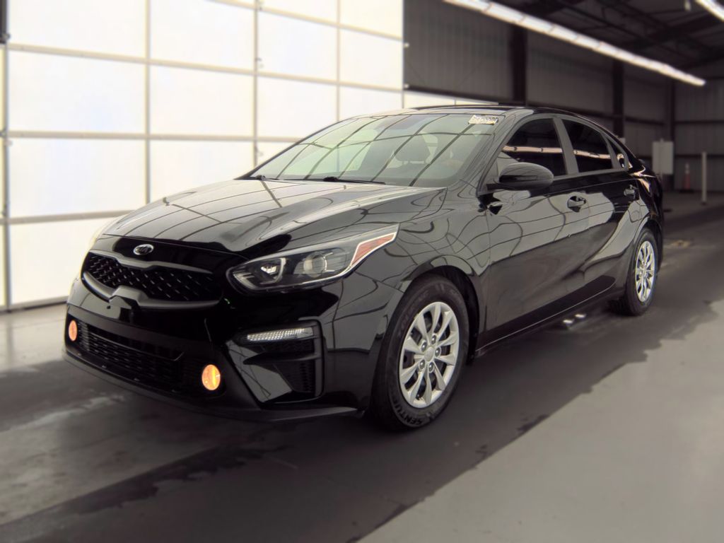 2021 Kia Forte FE photo
