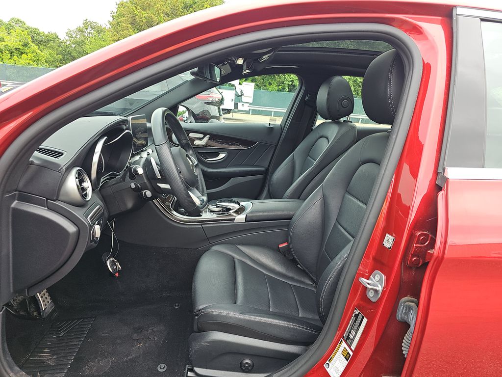 2017 Mercedes-Benz C-Class C300 photo