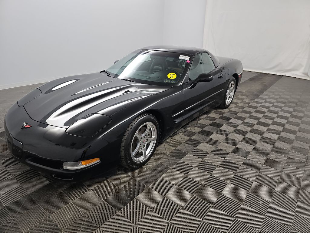 2004 Chevrolet Corvette photo