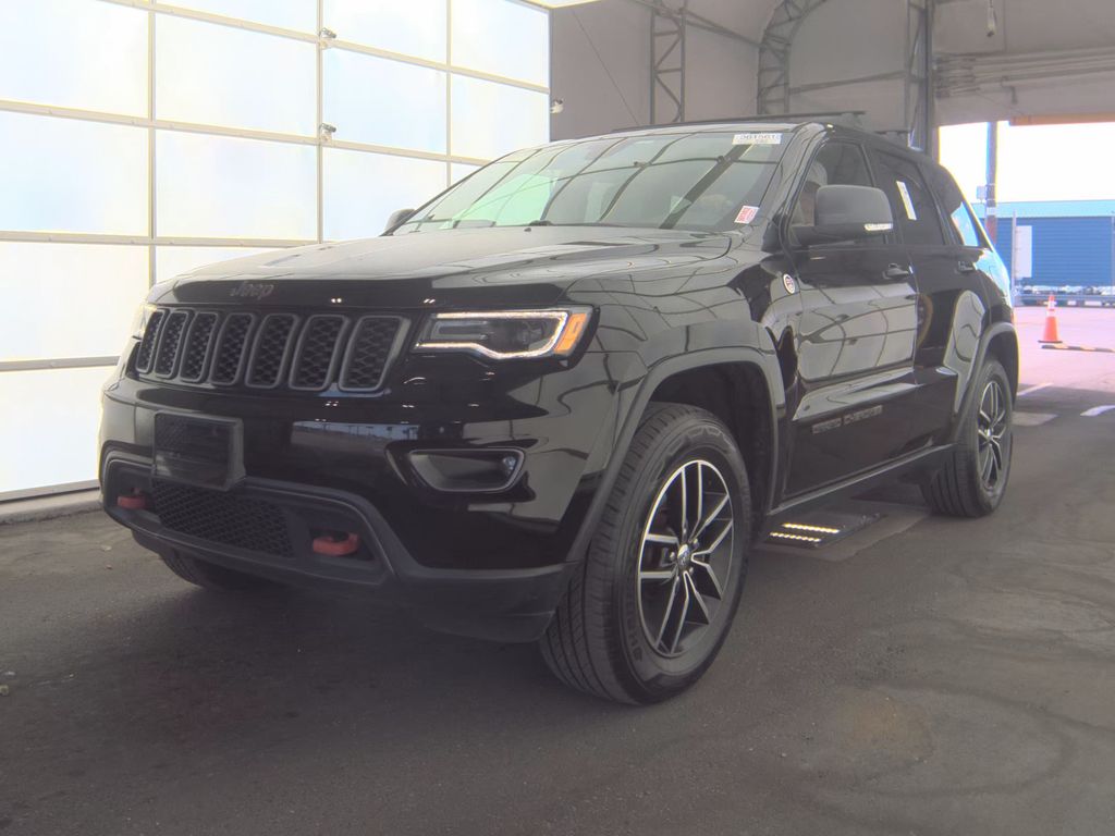 2018 Jeep Grand Cherokee Trailhawk photo