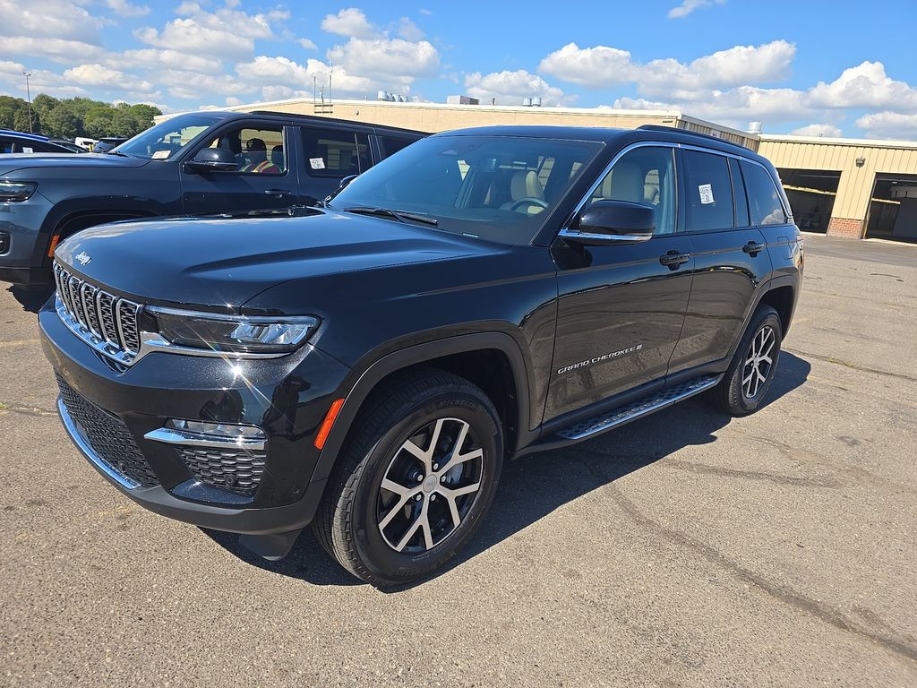 2025 Jeep Grand Cherokee LTD Limited photo
