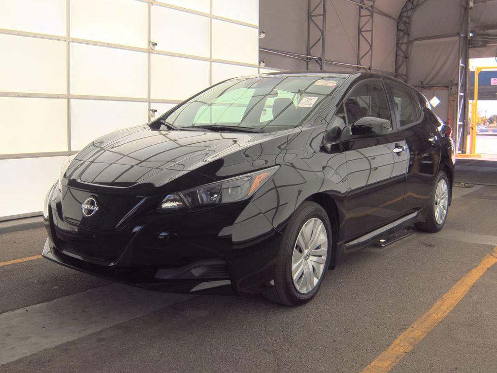 2025 Nissan Leaf Elec S photo