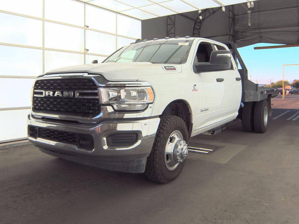 2024 Ram 3500 SLT photo