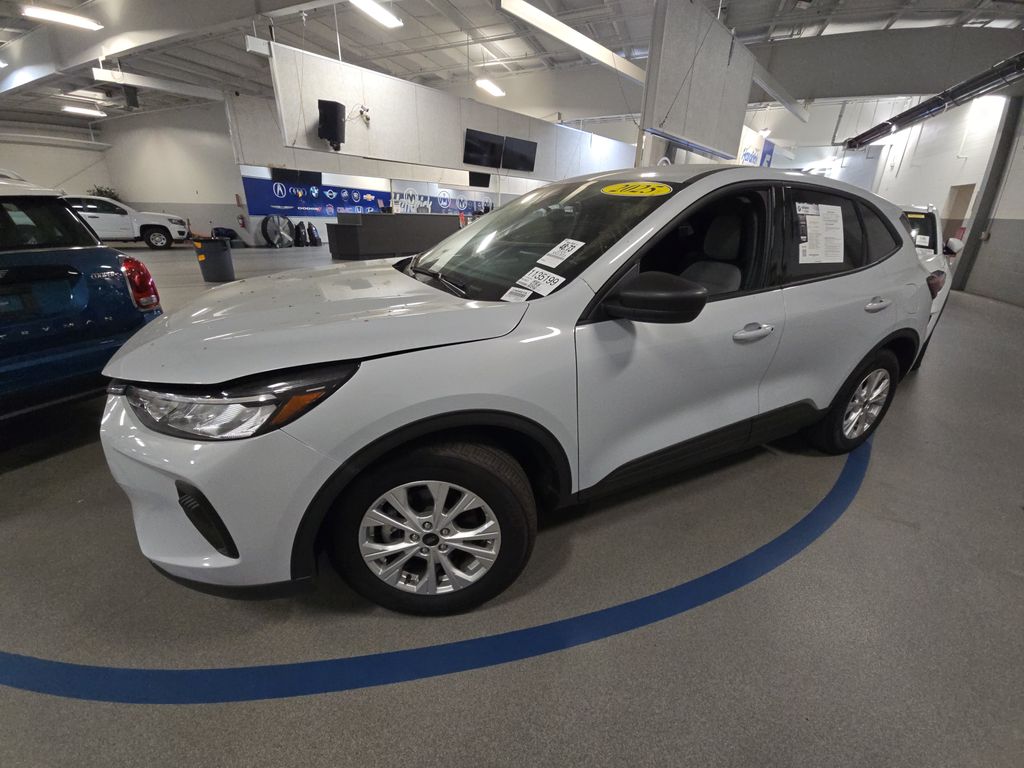 2025 Ford Escape Active photo