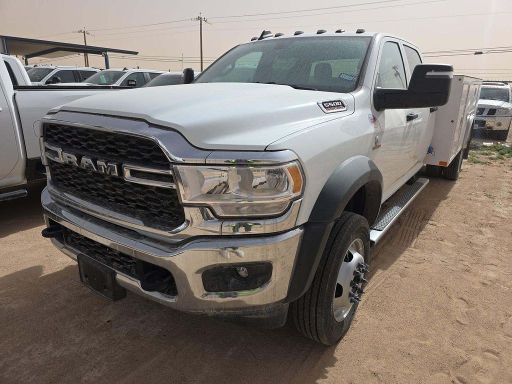 2024 Ram 5500 Tradesman photo