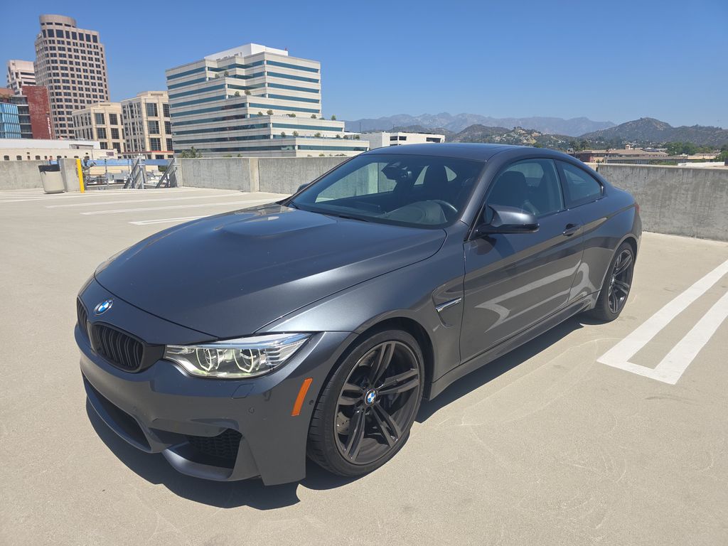 2016 BMW M4 photo