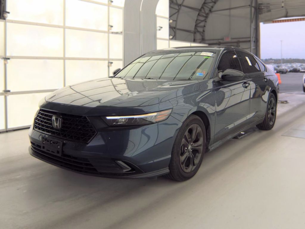 2025 Honda Accord SE photo