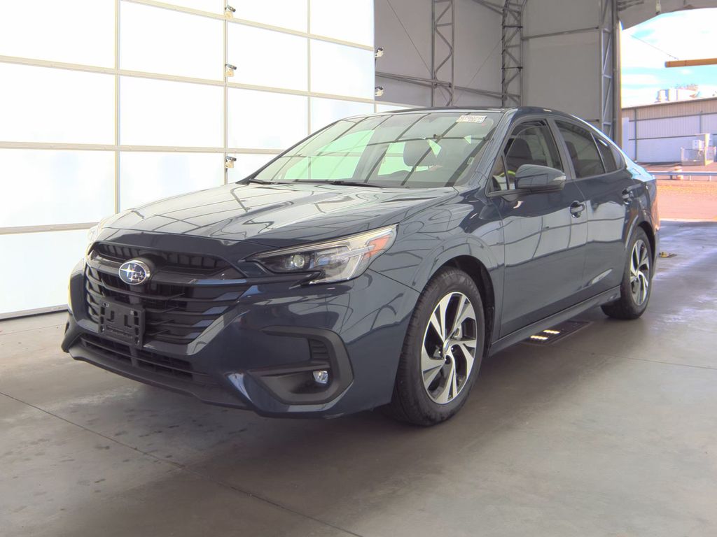 2025 Subaru Legacy Premium photo