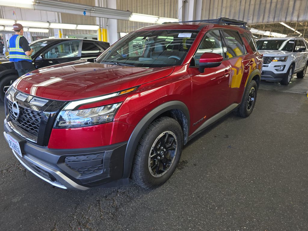 2025 Nissan Pathfinder Rock Creek photo