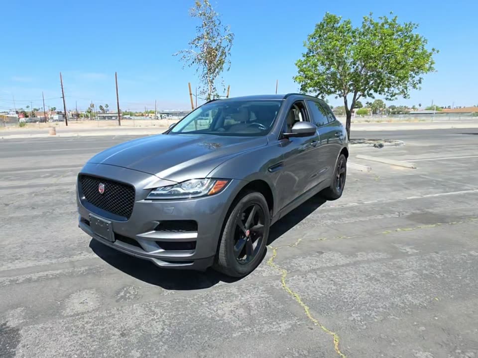 2018 Jaguar F Pace Prestige photo