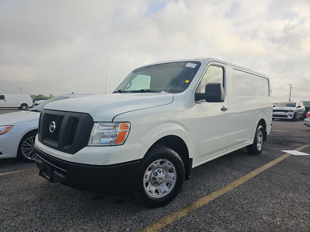 2015 Nissan NV1500 1500 SV photo
