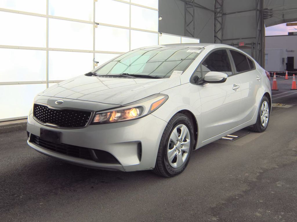 2017 Kia Forte LX photo