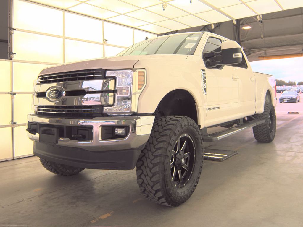 2019 Ford F-250 Lariat photo