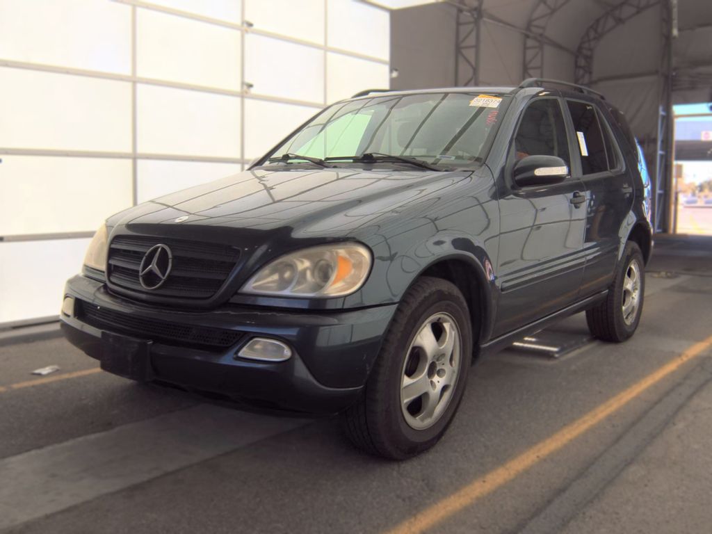 2002 Mercedes-Benz ML320 photo