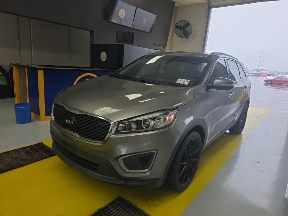 2017 Kia Sorento LX V6 photo