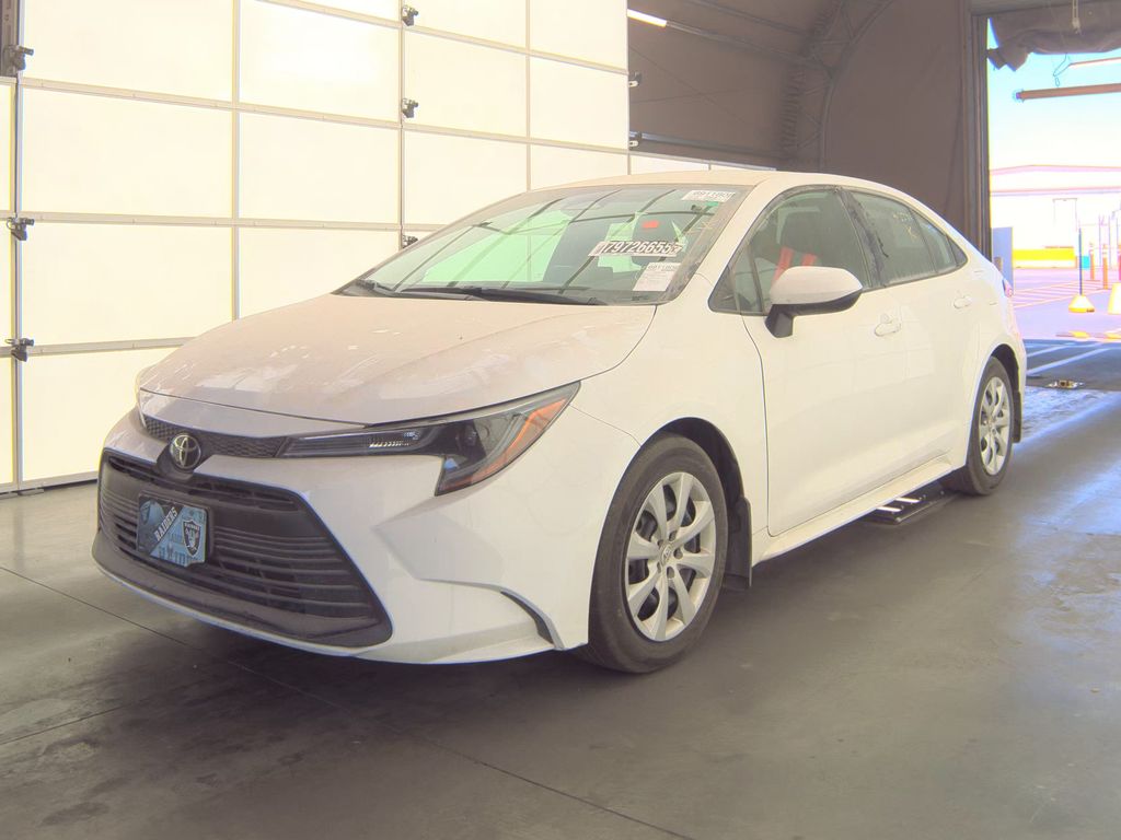 2026 Toyota Corolla LE photo