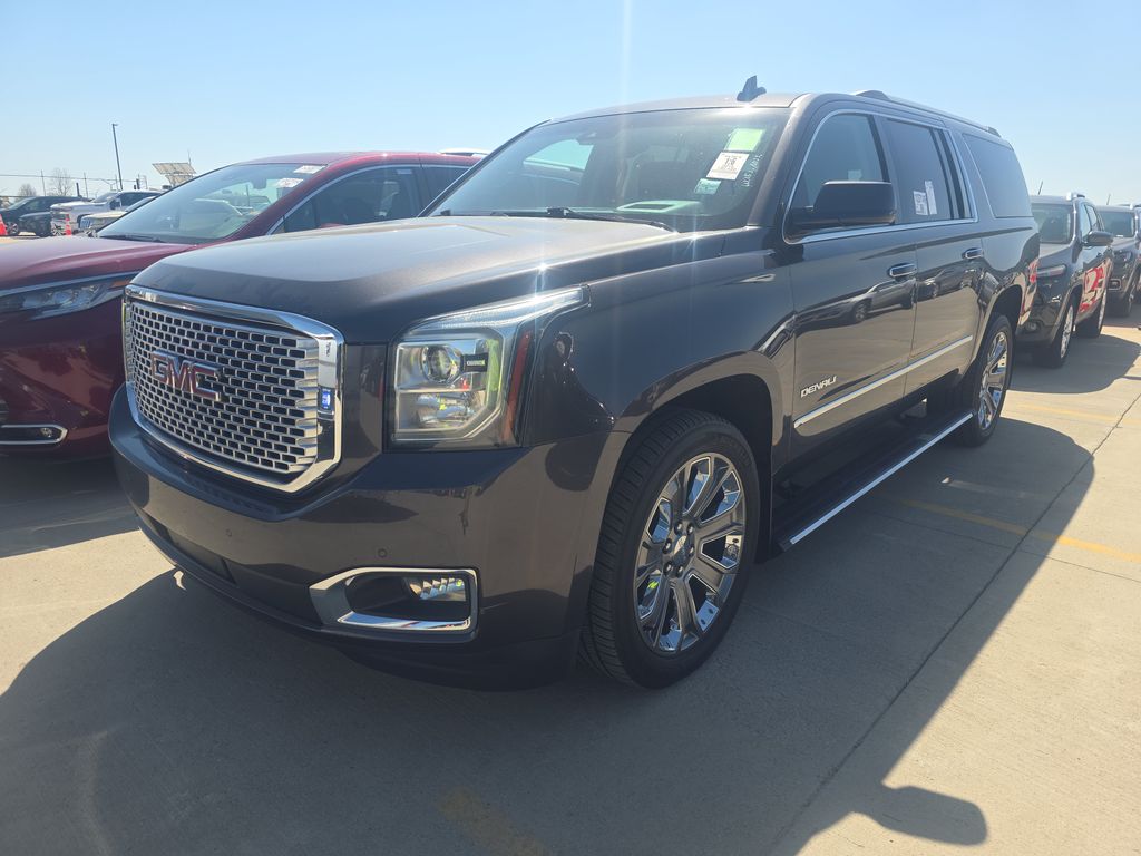 2015 GMC Yukon Denali photo
