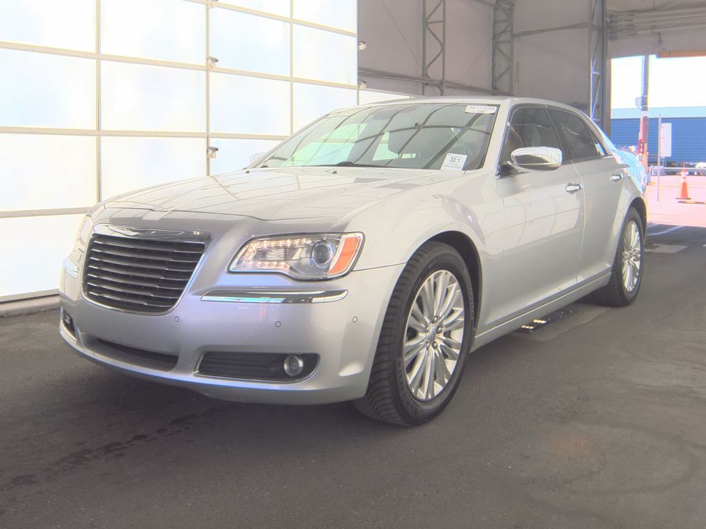 2012 Chrysler 300 300C photo