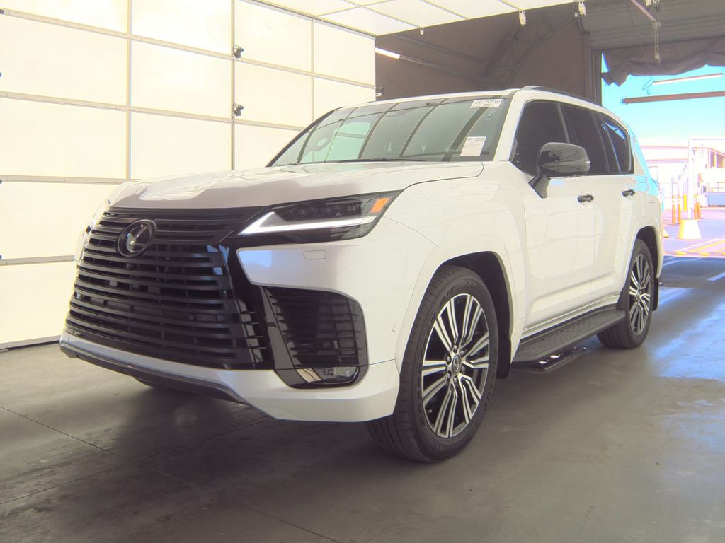 2025 Lexus LX 700H LUX photo